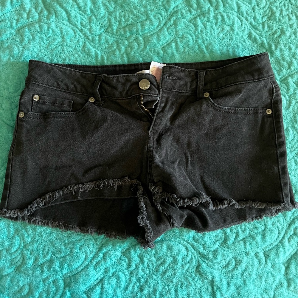 Black No Boundaries Shorts Size 15